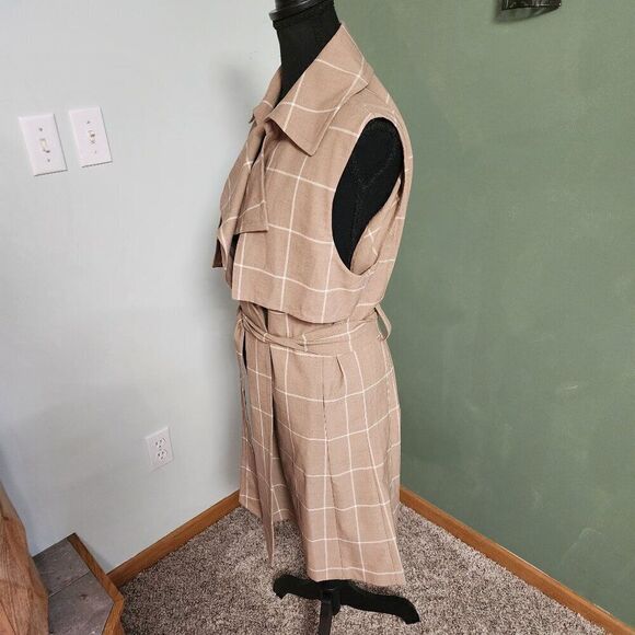 TOMMY HILFIGER Windowpane Belted Vest - Picture 4 of 6